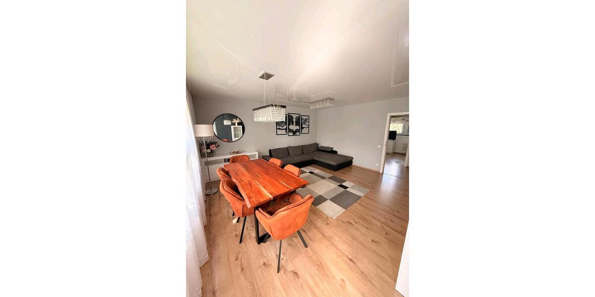 Etagenwohnung Düsseldorf Stadtbezirk 9 - 4 Zimmer, 99 m&sup2;, 385.000&euro; | Angebot:27458661