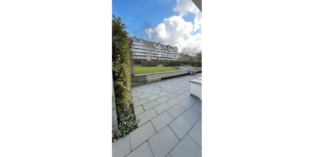 Etagenwohnung Düsseldorf Stadtbezirk 5 - 1 Zimmer, 49 m&sup2;, 1.150&euro; | Angebot:27547930