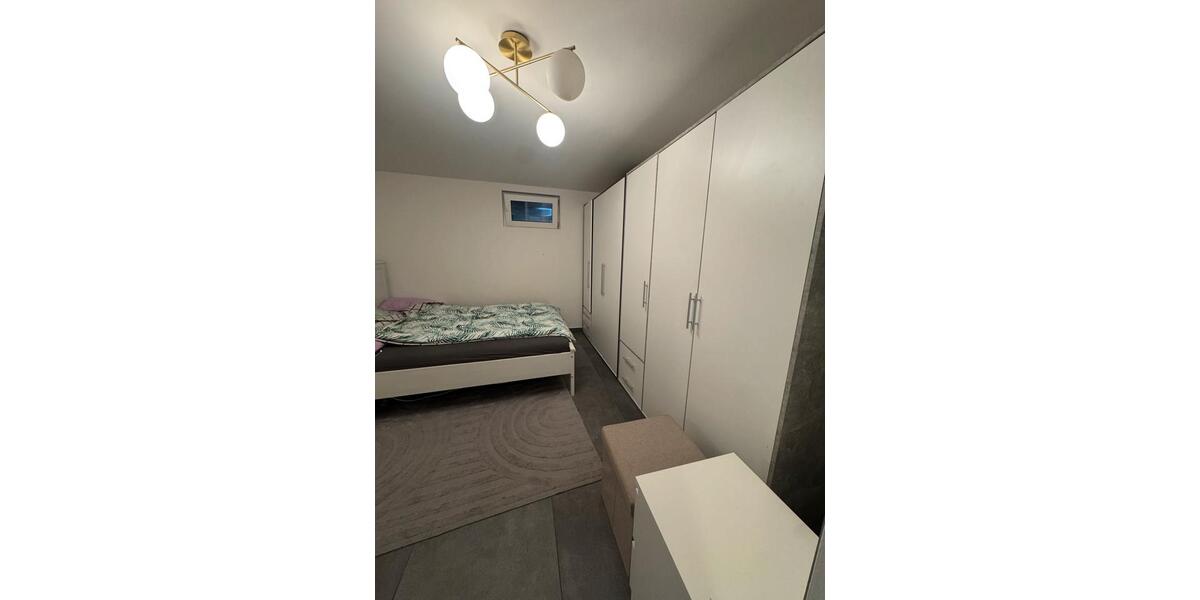 Etagenwohnung Langenfeld (Rheinland) - 2 Zimmer, 42 m&sup2;, 800&euro; | Angebot:27568615