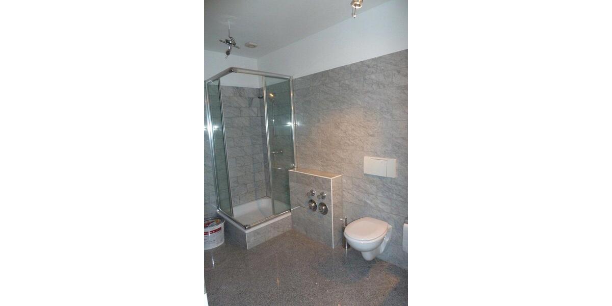 Dachgeschoßwohnung Düsseldorf Flingern Süd - 3.5 Zimmer, 89 m&sup2;, 450.000&euro; | Angebot:27458668