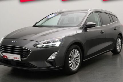 Ford Focus 49.687 km 17.980 &euro; Leverkusen 51373