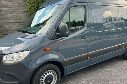 Mercedes-Benz Sprinter 100.463 km 17.731 &euro; Hilden 40721