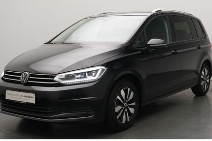 VW Touran 27.337 km 32.980 &euro; Leverkusen 51379