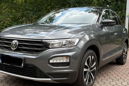 VW T-Roc 93.000 km 13.800 &euro; Mönchengladbach 41069