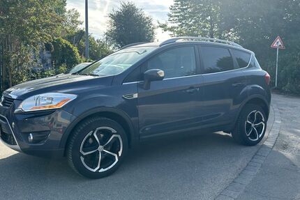 Ford Kuga 99.600 km 6.990 &euro; Neuss 41460