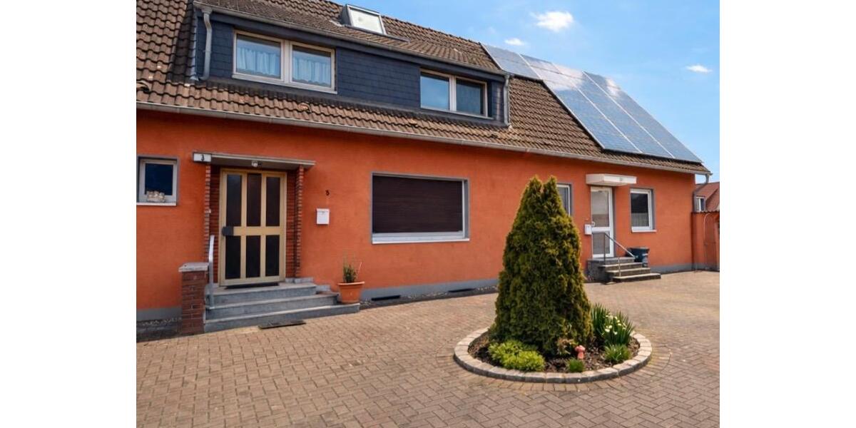 Maisonettenwohnung Duisburg Huckingen - 6 Zimmer, 164 m&sup2;, 1.500&euro; | Angebot:27555683
