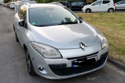 Renault Megane 410.000 km 800 &euro; Düsseldorf 40591