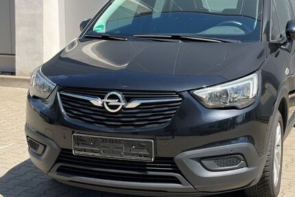 Opel Crossland (X) 85.000 km 10.990 &euro; Düsseldorf - Bezirk 8 40231