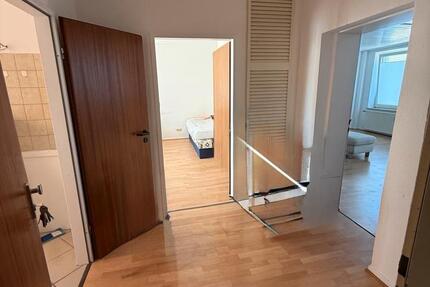 Wohnung Krefeld Benrad - 2 Zimmer, 65 m&sup2;, 700&euro; | Angebot:27539328