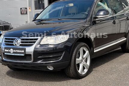 VW Touareg 219.295 km 9.300 &euro; Mönchengladbach 41238