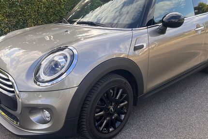 Mini Cooper 37.611 km 16.000 &euro; Krefeld 47800