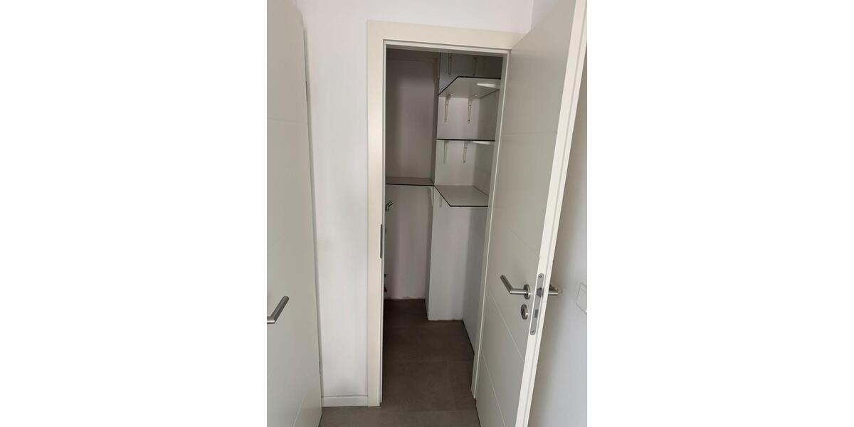 Etagenwohnung Monheim am Rhein - 3 Zimmer, 78 m&sup2;, 1.300&euro; | Angebot:27553794
