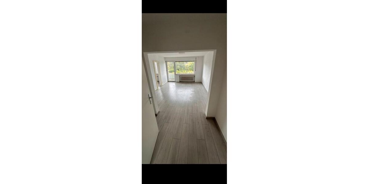 Etagenwohnung Mülheim an der Ruhr Mellinghofen - 3.5 Zimmer, 107 m&sup2;, 856&euro; | Angebot:27543930