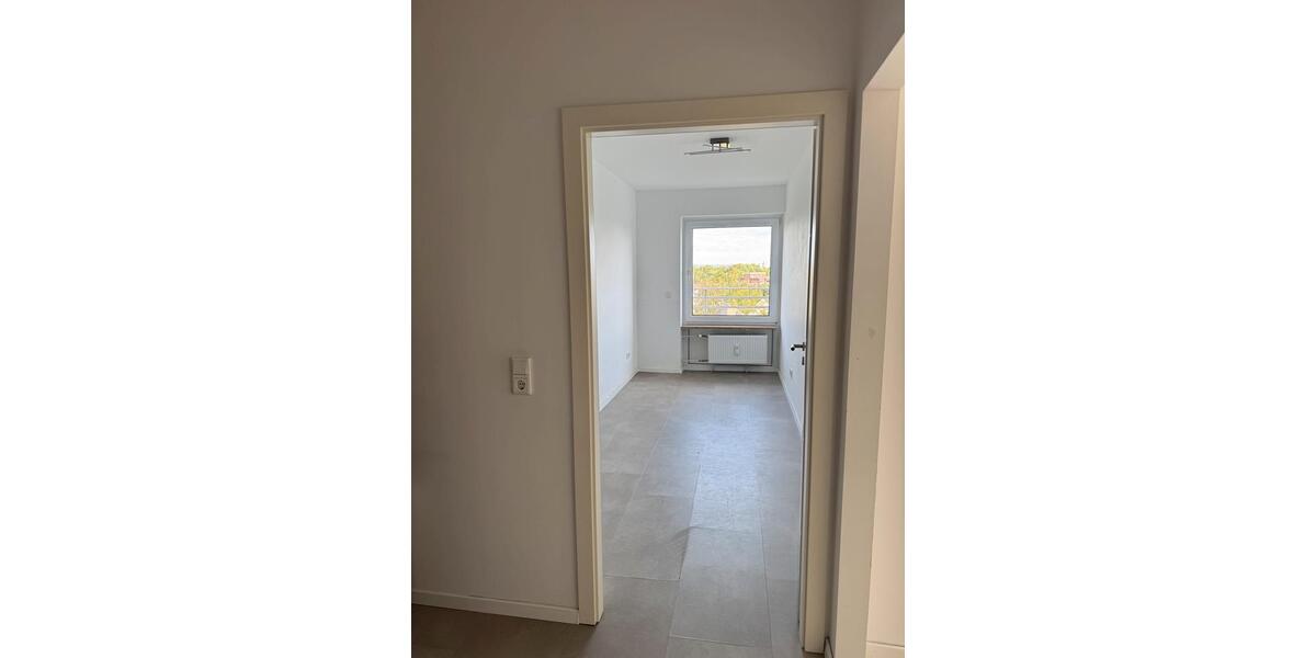 Etagenwohnung Monheim am Rhein - 3 Zimmer, 78 m&sup2;, 1.300&euro; | Angebot:27553794