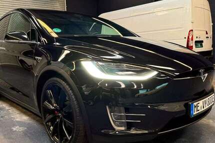 Tesla Model X 44.000 km 54.990 &euro; Hilden 40721
