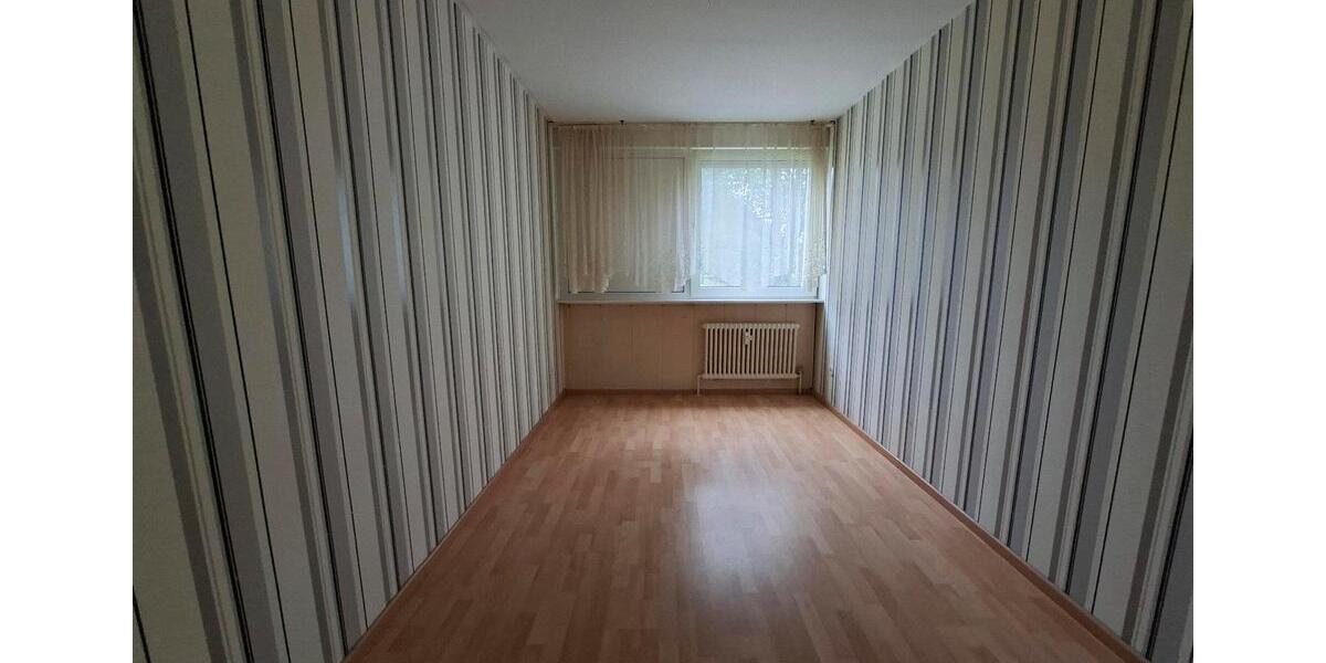 Erdgeschoßwohnung Dormagen Hackenbroich - 4 Zimmer, 91 m&sup2;, 240.000&euro; | Angebot:27535731