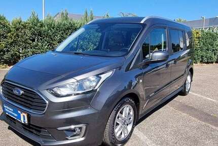 Ford Tourneo Connect 113.225 km 17.888 &euro; Düsseldorf 40589