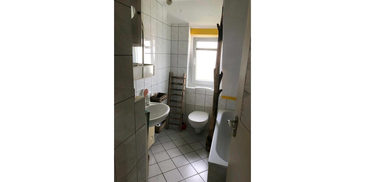 Mehrfamilienhaus, Wohnhaus Duisburg Rheinhausen - 8 Zimmer, 146 m&sup2;, 470.000&euro; | Angebot:27416404