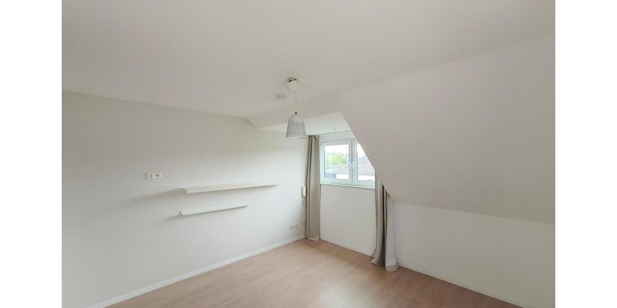 Einfamilienhaus Mönchengladbach West - 7 Zimmer, 217 m&sup2;, 630.000&euro; | Angebot:27512698