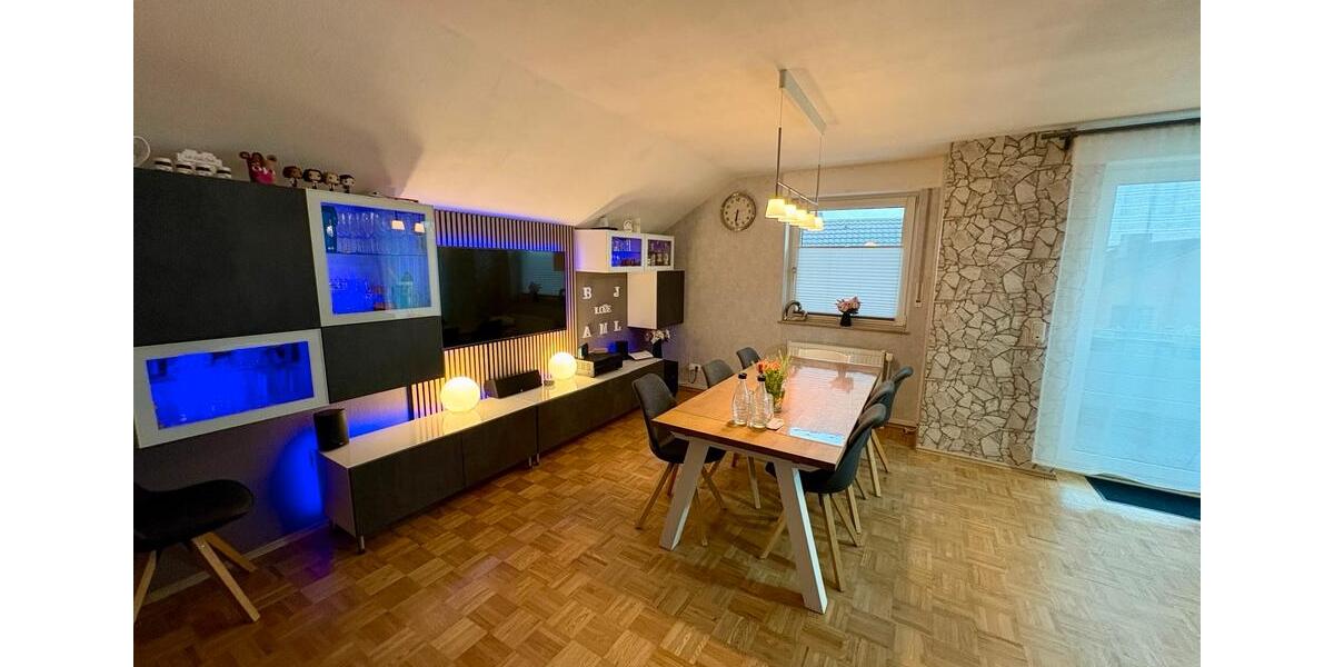 Dachgeschoßwohnung Neukirchen-Vluyn Vluyn - 4 Zimmer, 101 m&sup2;, 269.000&euro; | Angebot:27499796