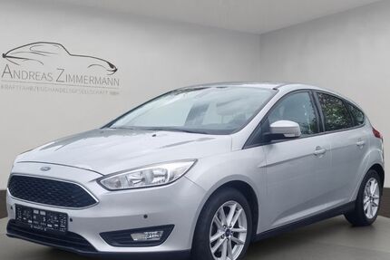 Ford Focus 51.800 km 10.900 &euro; Kaarst 41564