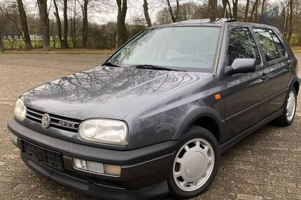 VW Golf 135.810 km 9.400 &euro; Neuss 41469