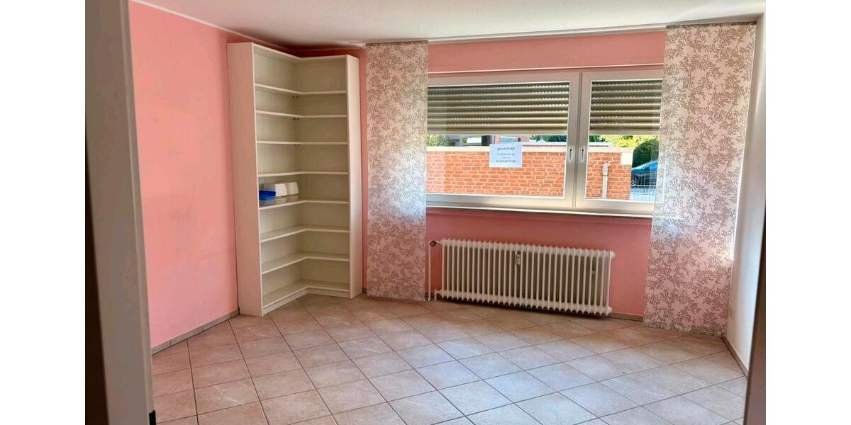 Erdgeschoßwohnung Mönchengladbach Nord - 2 Zimmer, 70 m&sup2;, 195.000&euro; | Angebot:27440847