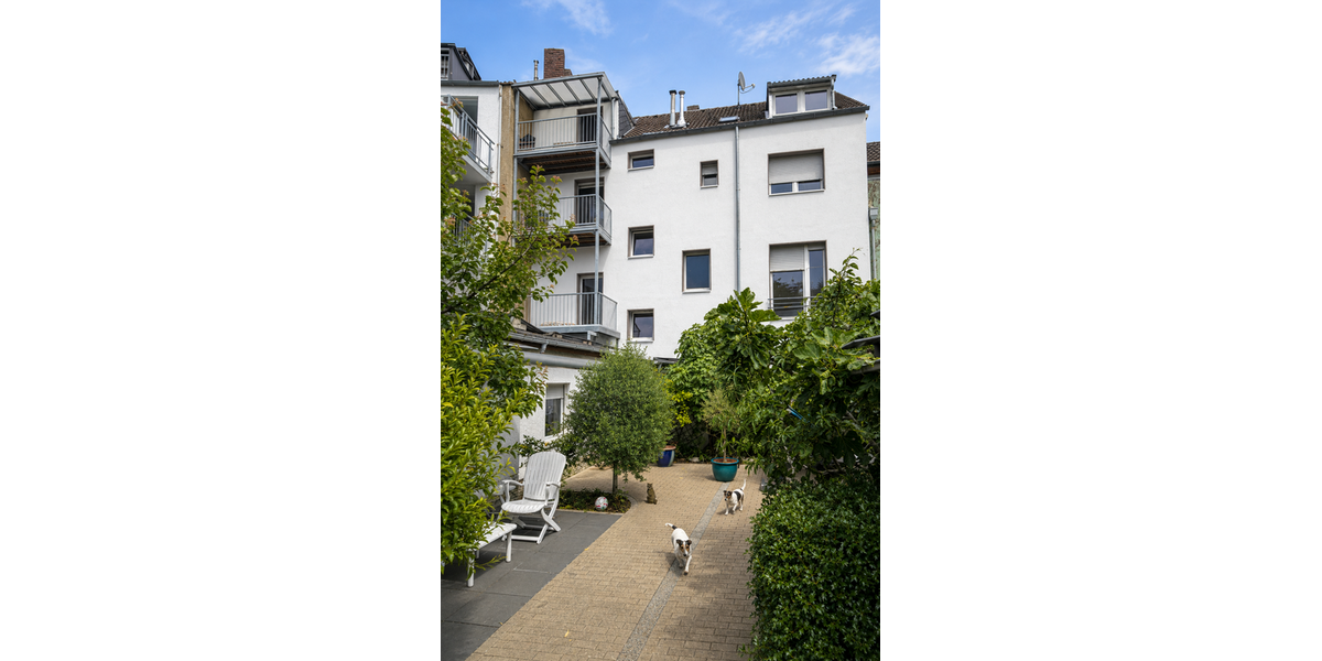 Einfamilienhaus Krefeld Cracau - 10 Zimmer, 361 m&sup2;, 645.000&euro; | Angebot:27452432
