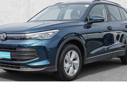 VW Tiguan 19.632 km 27.990 &euro; Düsseldorf 40474