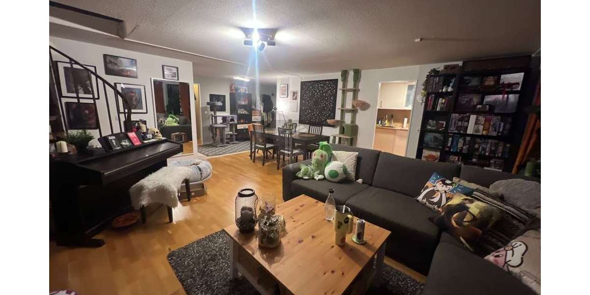 Etagenwohnung Düsseldorf Stadtbezirk 8 - 4 Zimmer, 80 m&sup2;, 270.000&euro; | Angebot:27299139