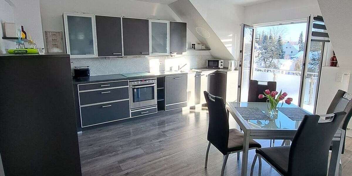Zimmer Solingen Wald - 3 Zimmer, 1.800&euro; | Angebot:24985544