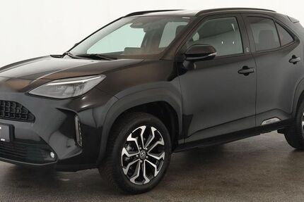 Toyota Yaris Cross 31.900 km 23.044 &euro; Düsseldorf 40233