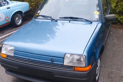 Renault R 5 37.000 km 5.800 &euro; Düsseldorf 40625
