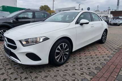 Mercedes-Benz A 180 48.370 km 21.798 &euro; Mönchengladbach 41063