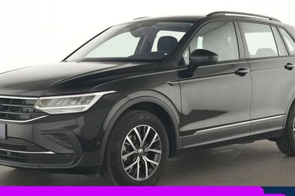 VW Tiguan 25.377 km 26.978 &euro; Neuss 41460