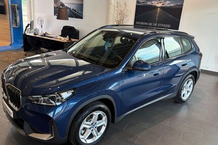 BMW X1 11.631 km 39.780 &euro; Duisburg 47119
