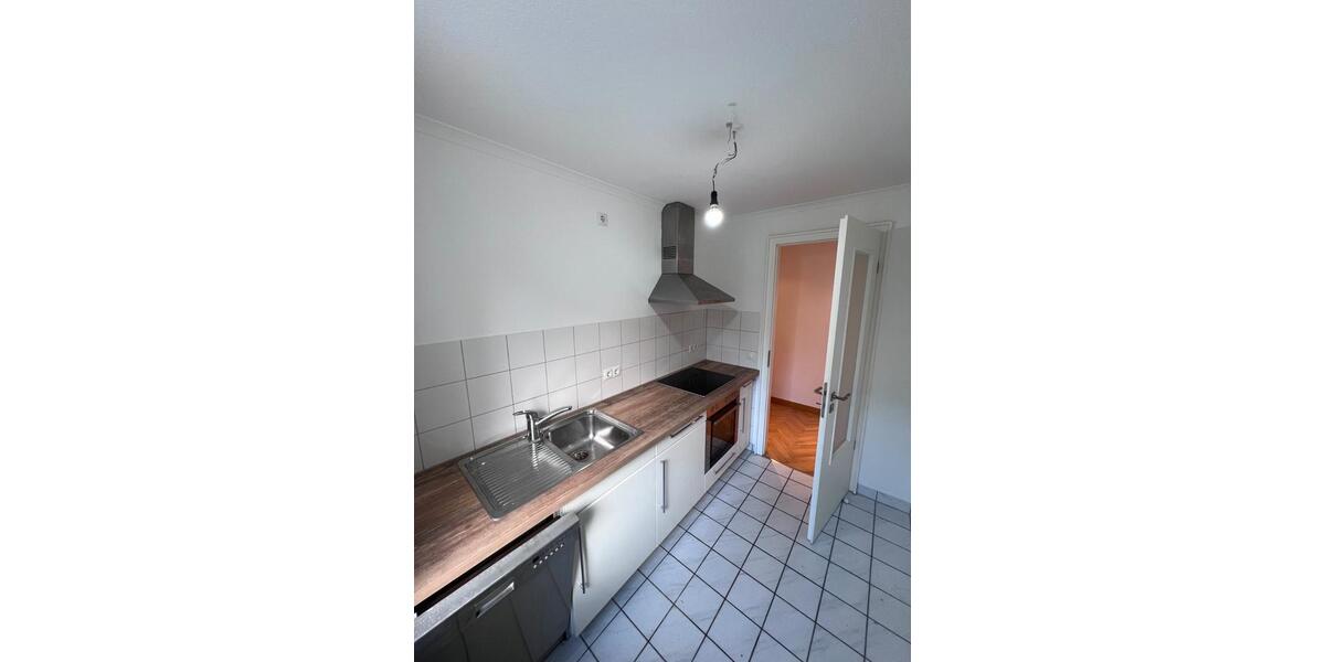 Etagenwohnung Düsseldorf Stadtbezirk 5 - 1 Zimmer, 49 m&sup2;, 1.150&euro; | Angebot:27547930