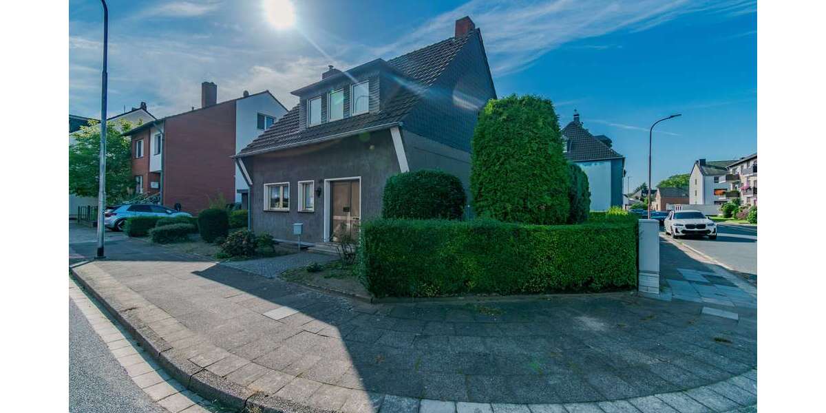 Einfamilienhaus Moers Hochstraß - 5 Zimmer, 99 m&sup2;, 329.000&euro; | Angebot:27508904