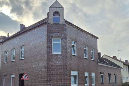 Haus Duisburg Essenberg - 11 Zimmer, 285 m&sup2;, 298.000&euro; | Angebot:27440146