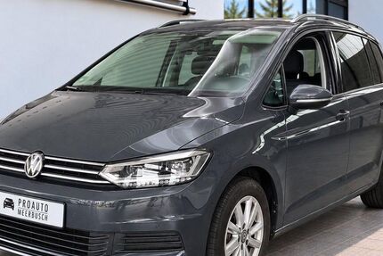 VW Touran 34.000 km 29.300 &euro; Meerbusch 40668