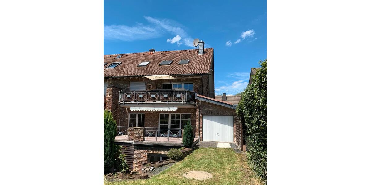 Erdgeschoßwohnung Bergheim - 4 Zimmer, 146 m&sup2;, 450.000&euro; | Angebot:27533982