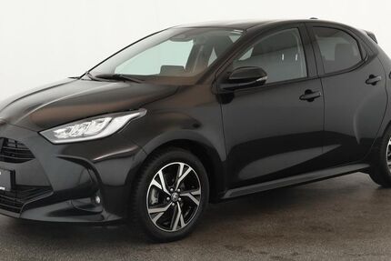 Toyota Yaris 16.300 km 21.684 &euro; Düsseldorf 40233