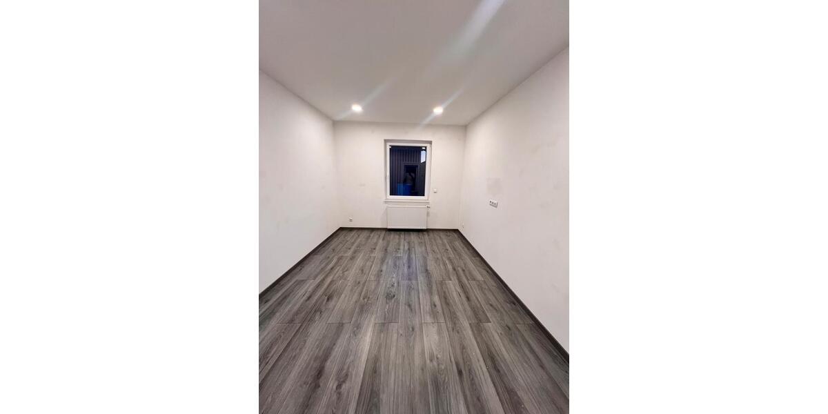 Mehrfamilienhaus, Wohnhaus Mönchengladbach Süd - 8 Zimmer, 210 m&sup2;, 545.000&euro; | Angebot:27502933