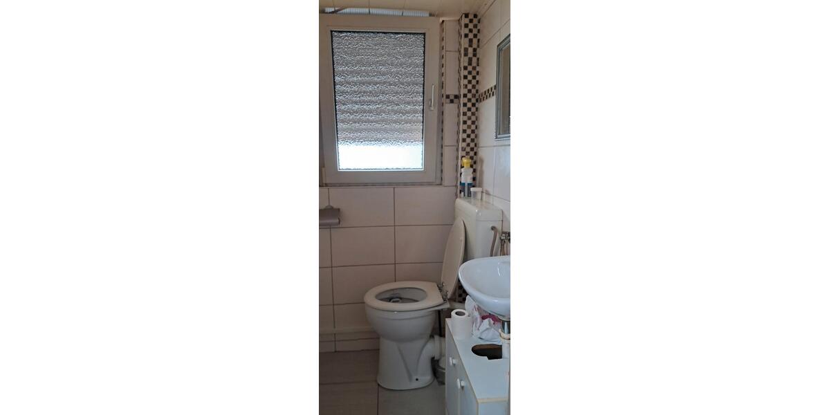 Reihenhaus Grevenbroich Neuenhausen - 5 Zimmer, 151 m&sup2;, 279.000&euro; | Angebot:27457305