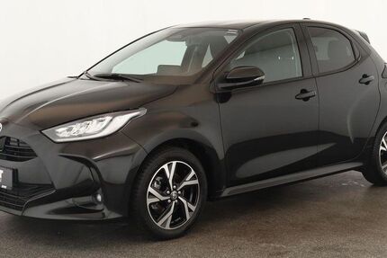 Toyota Yaris 22.500 km 21.784 &euro; Düsseldorf 40233