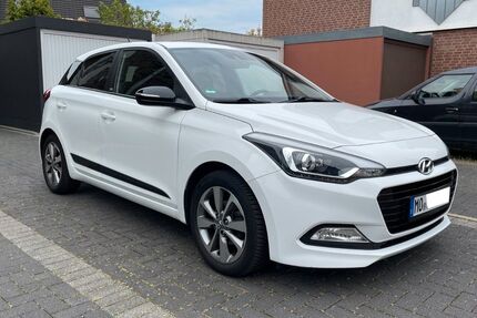Hyundai i20 177.000 km 6.710 &euro; Moers 47443