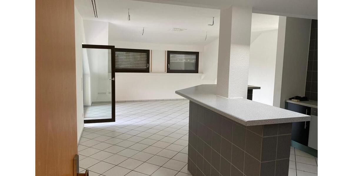 Dachgeschoßwohnung Pulheim - 3 Zimmer, 73 m&sup2;, 1.500&euro; | Angebot:27545427