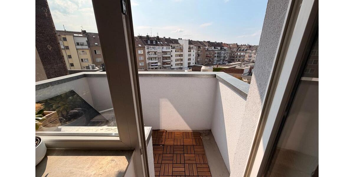 Etagenwohnung Düsseldorf Pempelfort - 2 Zimmer, 46 m&sup2;, 895&euro; | Angebot:27553981