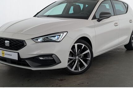 Seat Leon 8.690 km 25.260 &euro; Düsseldorf 40599