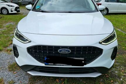 Ford Focus 24.500 km 18.600 &euro; Neuss 41470